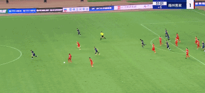 奥马尔松小, 杨一虎放倒 奥马尔松小, 杨一虎放倒