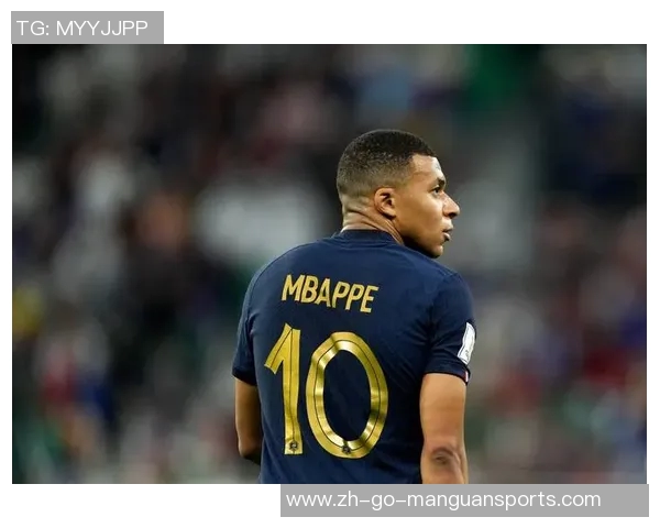 姆巴佩足球生涯亮点解析与成就探索